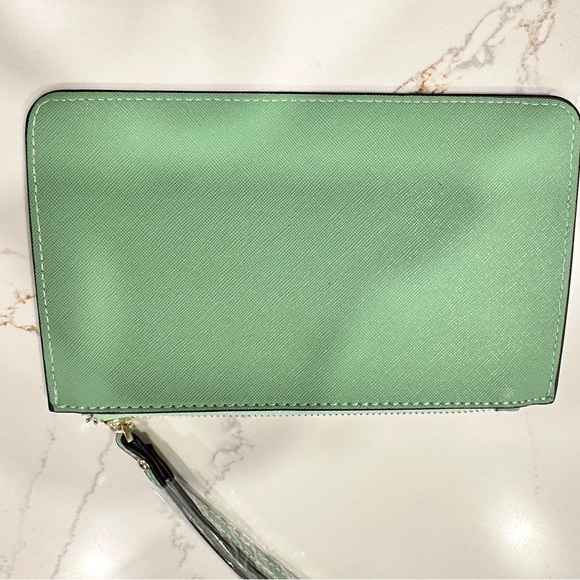Kate Spade Light Green Clutch - NWT - Picture 8 of 8
